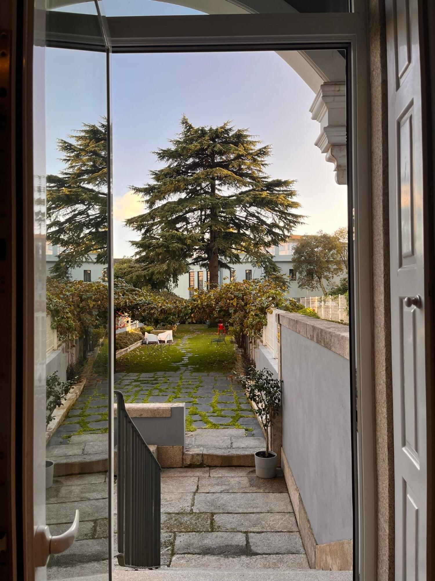Baumhaus Serviced Living - Art & Design Apartments OOporto Exterior foto